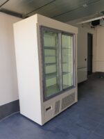 frižider sa staklenim vratima - rashladna vitrina za piće klizna vrata